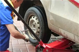 临洮附近拖车24小时服务热线电话